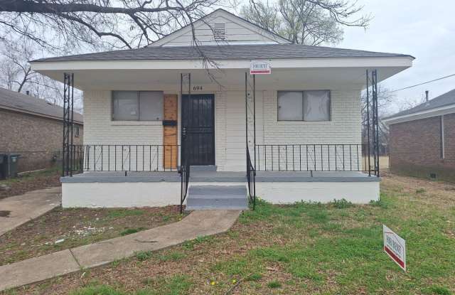 Photo of 694 Hamilton Street