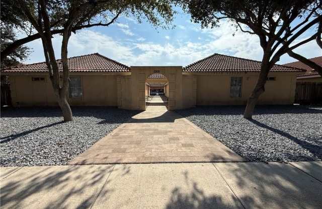 2505 Shasta Avenue unit: 4