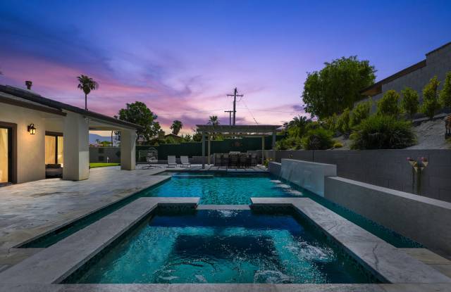 79575 Camelback Drive