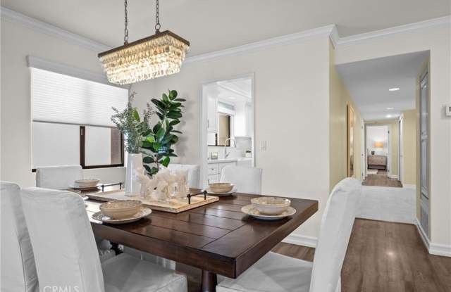 2357 Palos Verdes Drive W