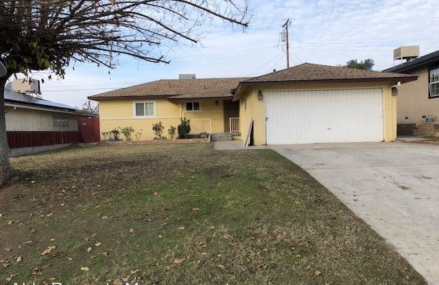 2208 Tangerine Street - 2208 Tangerine Street, Kern County, CA 93306