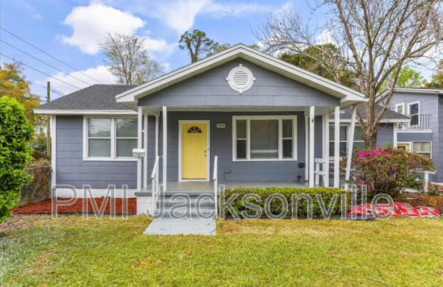 Photo of 3694 Grandy Avenue