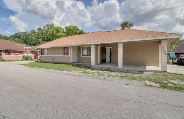 754 Forest St, Winter Springs, FL 32708