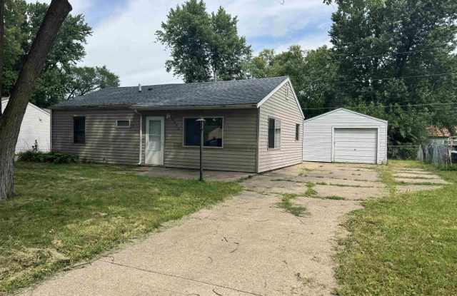 Photo of 2914 W 67TH Street