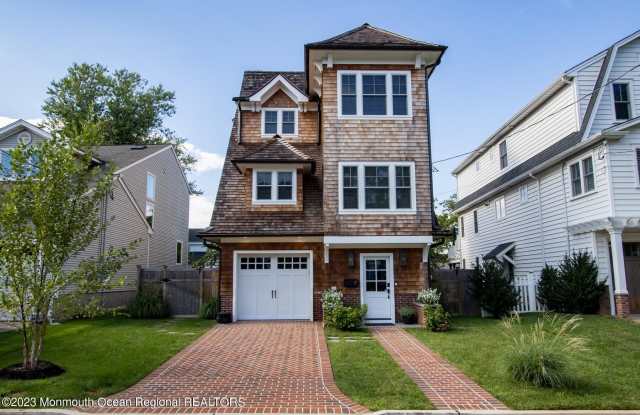 7 Maplewood Avenue