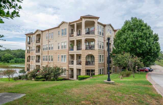 Photo of 3351 Cascades Court Unit 324