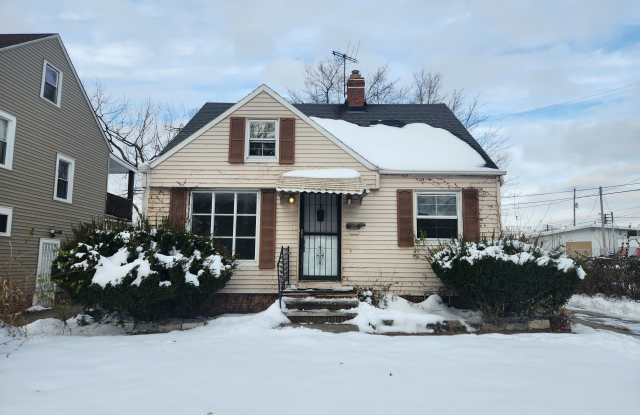 Photo of 16409 Cloverside Ave