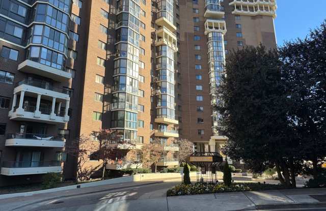 Luxurious Double Suite Condo With 2 Full Baths and Sunroom In Desired Belvedere Condominiums
