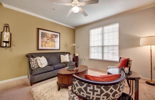 The Residence at Heritage Park