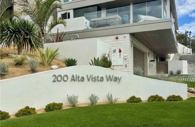 200 Alta Vista Way