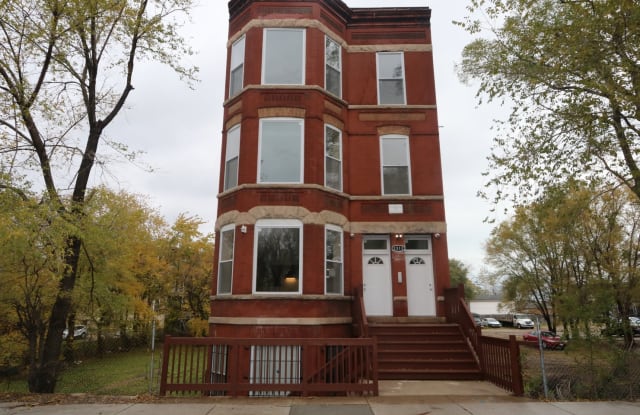 3312 East 91st Street - 3312 East 91st Street, Chicago, IL 60617