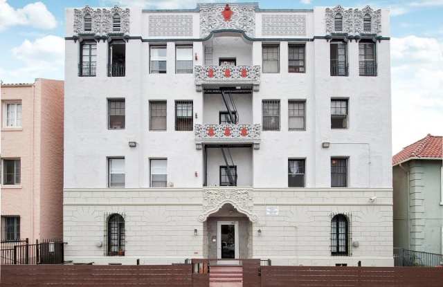 Photo of 250 Kenmore Apts LLC