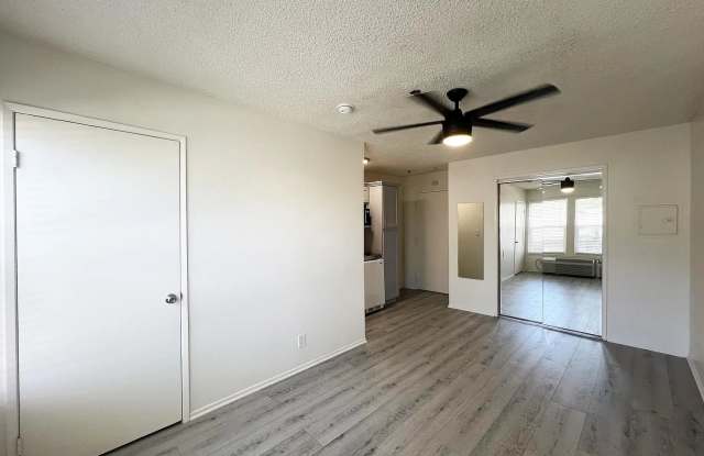 Photo of 297 S Marengo Ave Apt 315