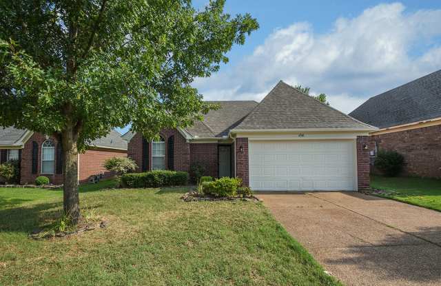 Photo of 3 Bedroom, 2 Bath Near Whitten and Dexter