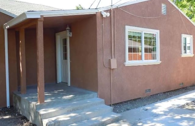 327 W 20th St - 327 West 20th Street, Antioch, CA 94509