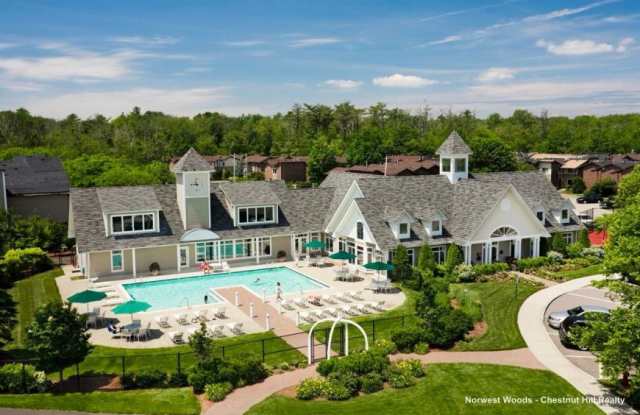 708 Norwest Dr.