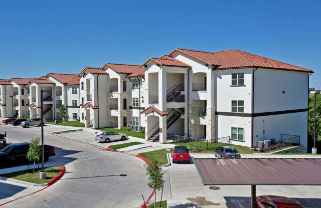 Southpark Crossing Apartments