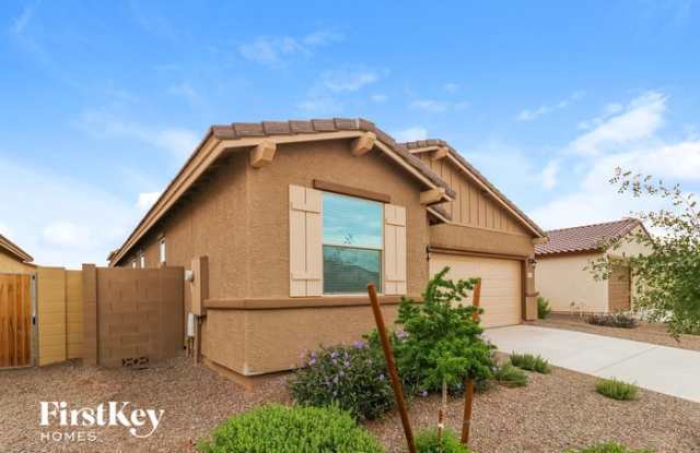 17756 West Robin Lane