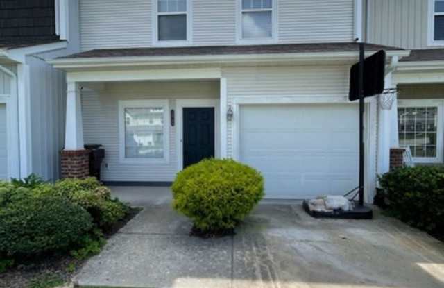 Photo of Knoxville 37932 - Hardin Valley Schools - Updated 3 bedroom, 2.5 bath - Contact Debra Johnson (865) 591-8281
