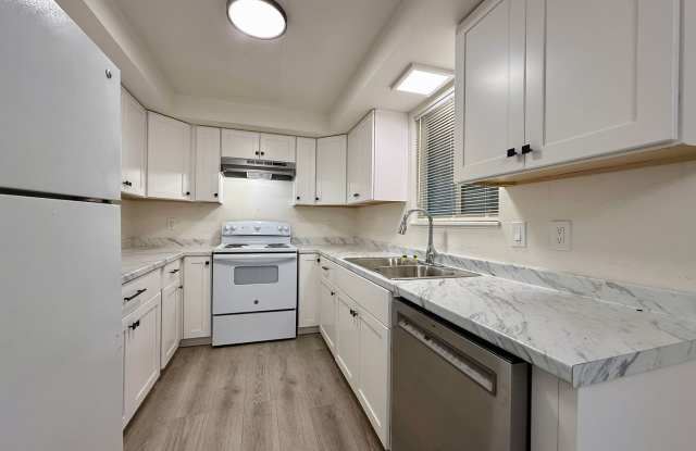 Photo of SCHEDULE A TOUR TO VIEW THIS STUNNING NEWLY RENOVATED HOME IN REDMOND!!