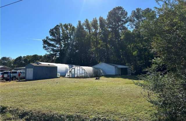 Photo of 30683 Peachtree Avenue