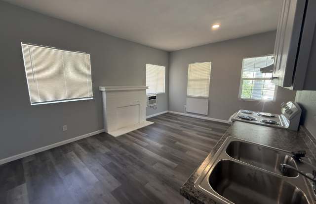 Photo of 164 C Street-New - A