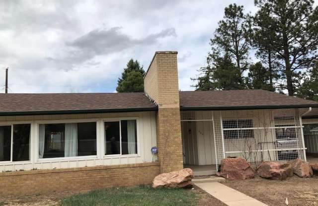 Charming 4 Bd, 2 Ba, Ranch Home in D-12 School District, close to Downtown, Trails and Ft. Carson - 600 West Cheyenne Road, Colorado Springs, CO 80906