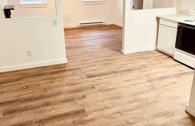 37 Ten Broeck Street