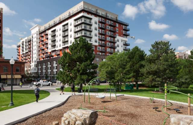 Radius Uptown Apartments