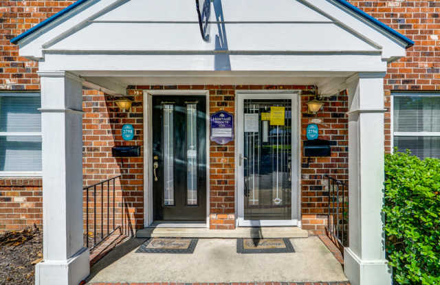 2736 Goolsby Ave