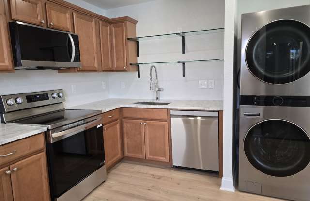 1706 N Tampania Ave - D