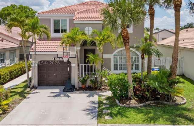 15760 NW 16th Ct