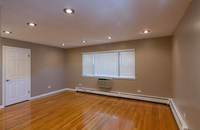 4416 N Kostner Avenue