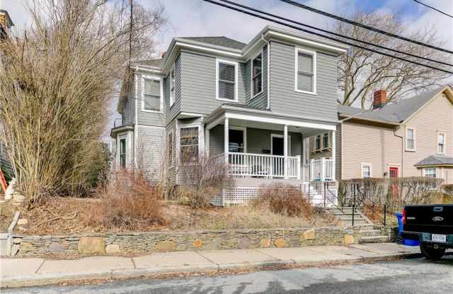 16 Bliss Road