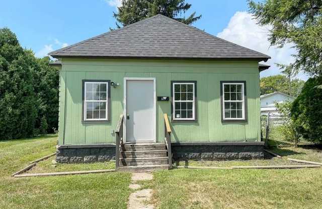 Photo of 1515 N Indiana Ave