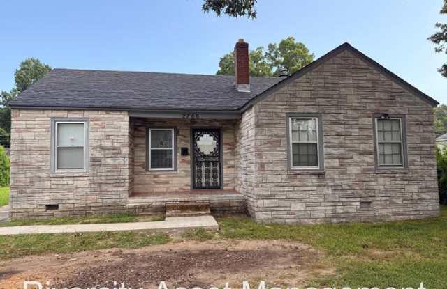 2766 Smith Haven Drive