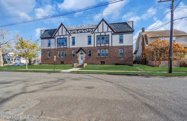922 4th Avenue unit: 3B
