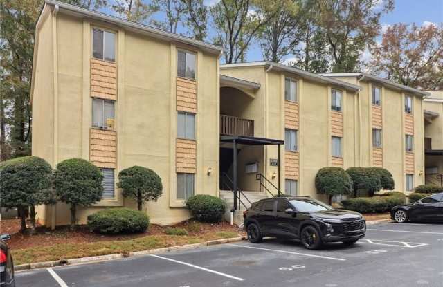 Photo of 2398 Lawrenceville Highway unit: E