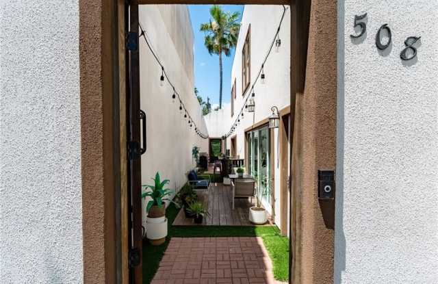 508 Cottonwood Avenue