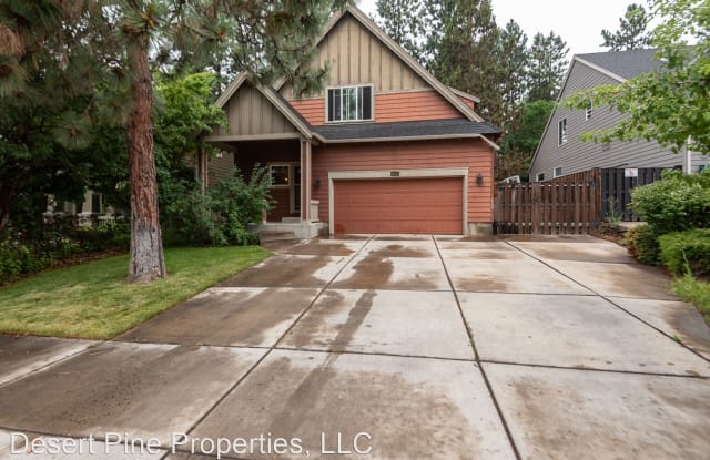 61143 Lodgepole Dr - 61143 Lodgepole Drive, Bend, OR 97702