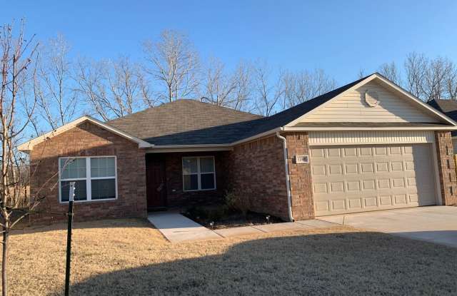 1205 Ironstone Dr. - 1205 Ironstone Dr, Cleveland County, OK 73068
