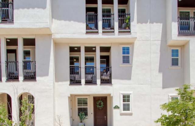 328 Vin Almoradi Court