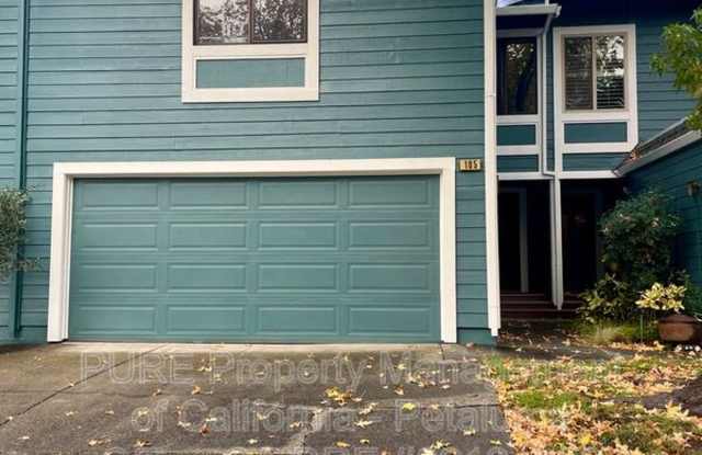 105 MARYLYN CIR