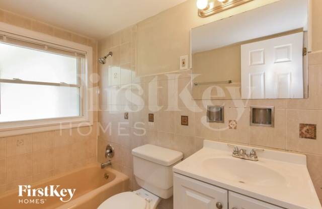 2108 North Linden Avenue