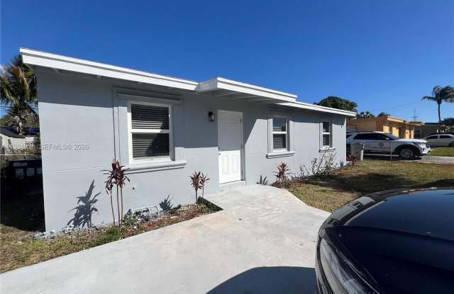 361 NW 16th St