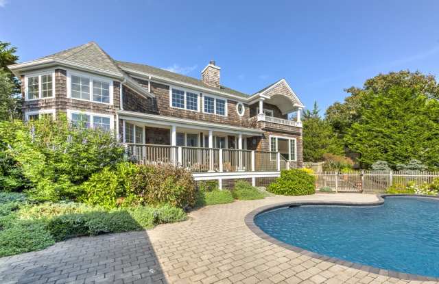 55 Cliff Road