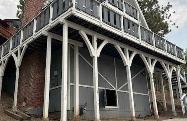 Great 3 Bedroom in Big Bear Lake!
