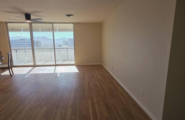 1800 N Stanton Street unit: 604