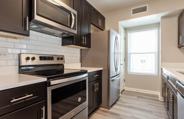 AMLI at Seven Bridges