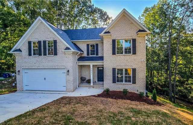 5092 River Chase Ridge